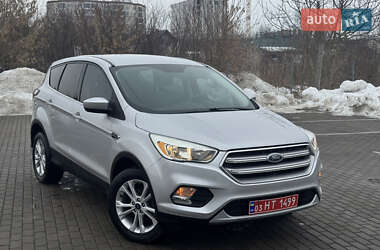Внедорожник / Кроссовер Ford Escape 2016 в Дубно