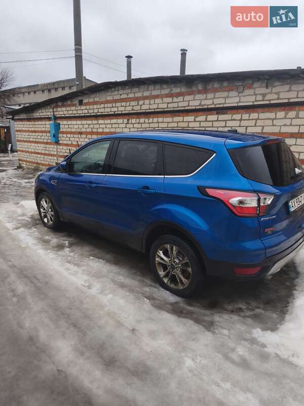 Внедорожник / Кроссовер Ford Escape 2016 в Харькове фото 3 Внедорожник / Кроссовер Ford Escape 2016 в Харькове