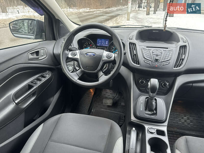 Внедорожник / Кроссовер Ford Escape 2013 в Киеве