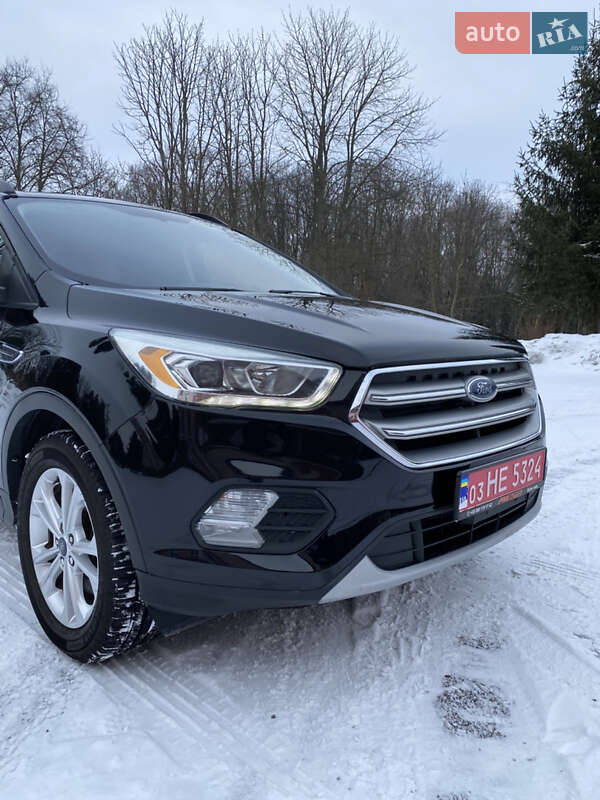 Внедорожник / Кроссовер Ford Escape 2017 в Бурштыне фото 2 Внедорожник / Кроссовер Ford Escape 2017 в Бурштыне
