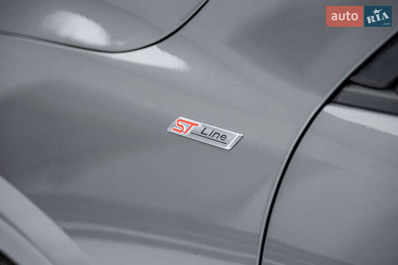 Внедорожник / Кроссовер Ford Escape 2023 в Ивано-Франковске