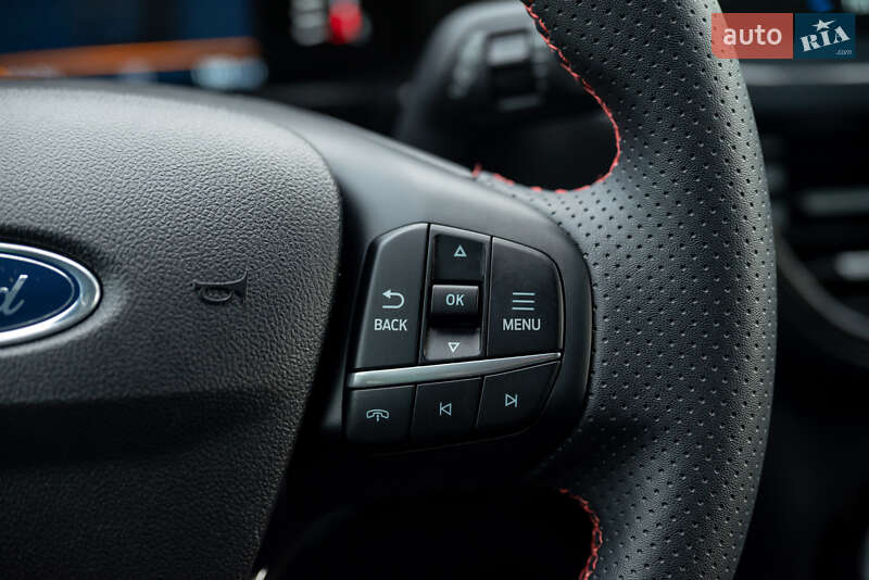 Внедорожник / Кроссовер Ford Escape 2023 в Ивано-Франковске