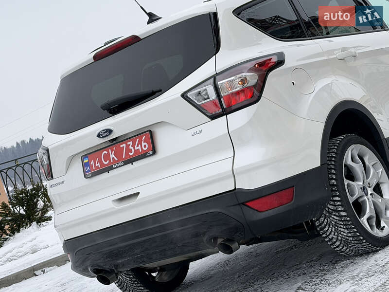 Позашляховик / Кросовер Ford Escape 2018 в Дрогобичі фото 22 Позашляховик / Кросовер Ford Escape 2018 в Дрогобичі