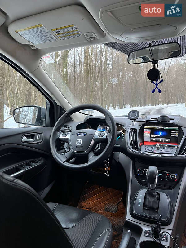 Позашляховик / Кросовер Ford Escape 2014 в Луцьку фото 11 Позашляховик / Кросовер Ford Escape 2014 в Луцьку