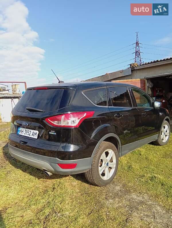 Позашляховик / Кросовер Ford Escape 2015 в Одесі фото 10 Позашляховик / Кросовер Ford Escape 2015 в Одесі