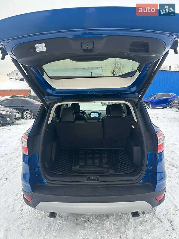 Внедорожник / Кроссовер Ford Escape 2018 в Киеве фото 19 Внедорожник / Кроссовер Ford Escape 2018 в Киеве