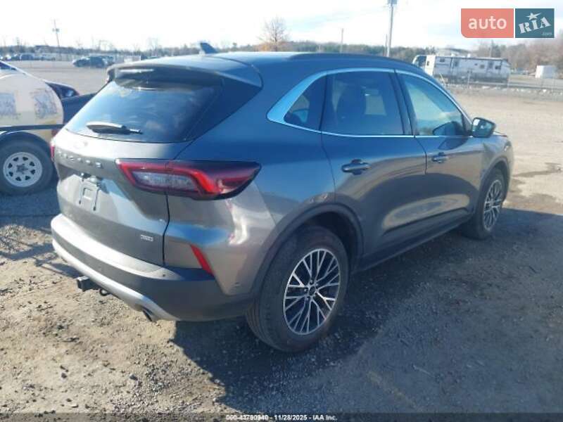 Позашляховик / Кросовер Ford Escape 2024 в Києві фото 14 Позашляховик / Кросовер Ford Escape 2024 в Києві