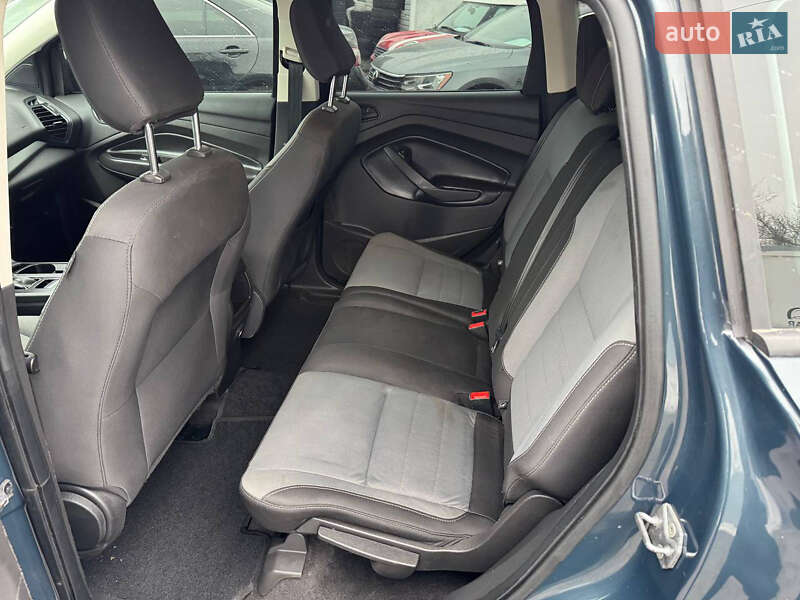 Позашляховик / Кросовер Ford Escape 2019 в Дніпрі