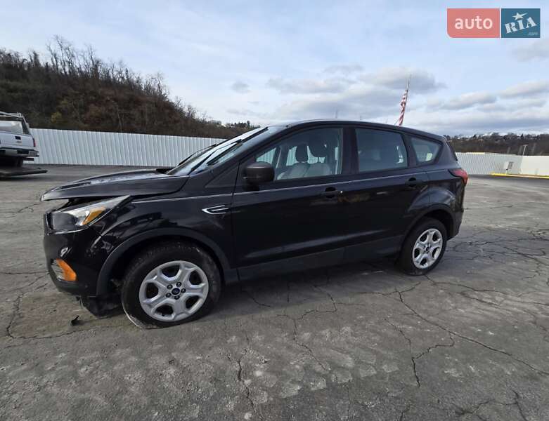 Внедорожник / Кроссовер Ford Escape 2019 в Львове