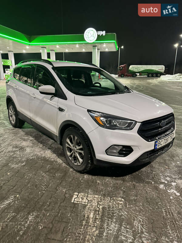 Внедорожник / Кроссовер Ford Escape 2017 в Львове фото 5 Внедорожник / Кроссовер Ford Escape 2017 в Львове
