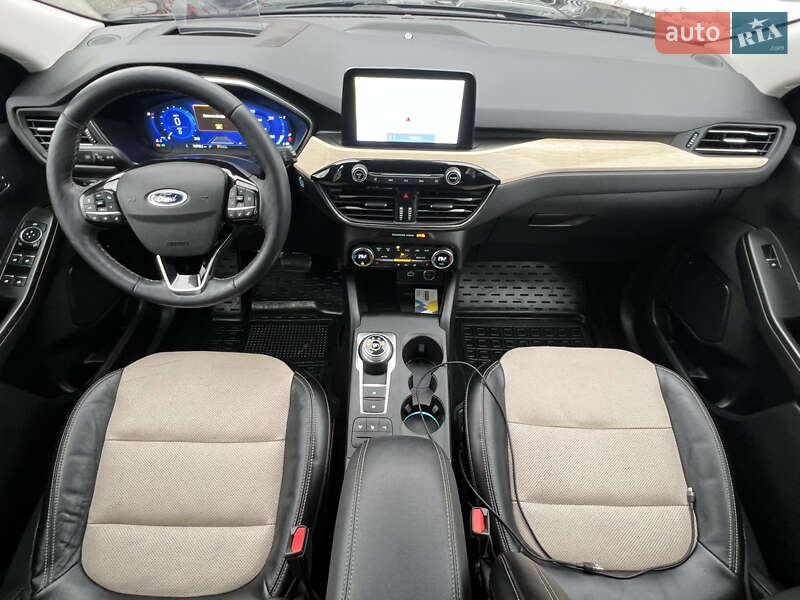 Внедорожник / Кроссовер Ford Escape 2021 в Одессе