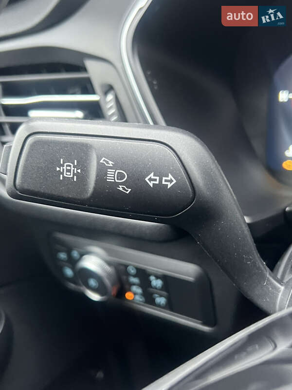 Внедорожник / Кроссовер Ford Escape 2021 в Одессе