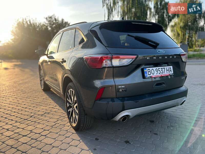 Позашляховик / Кросовер Ford Escape 2019 в Тернополі фото 32 Позашляховик / Кросовер Ford Escape 2019 в Тернополі