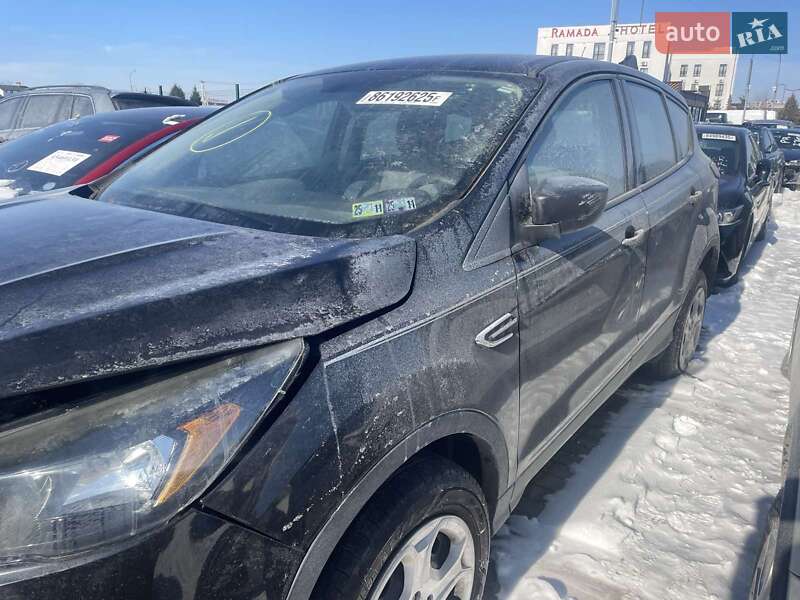 Позашляховик / Кросовер Ford Escape 2019 в Львові