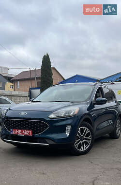 Позашляховик / Кросовер Ford Escape 2019 в Рівному
