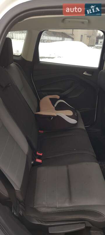 Внедорожник / Кроссовер Ford Escape 2015 в Киеве