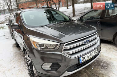 Внедорожник / Кроссовер Ford Escape 2016 в Львове