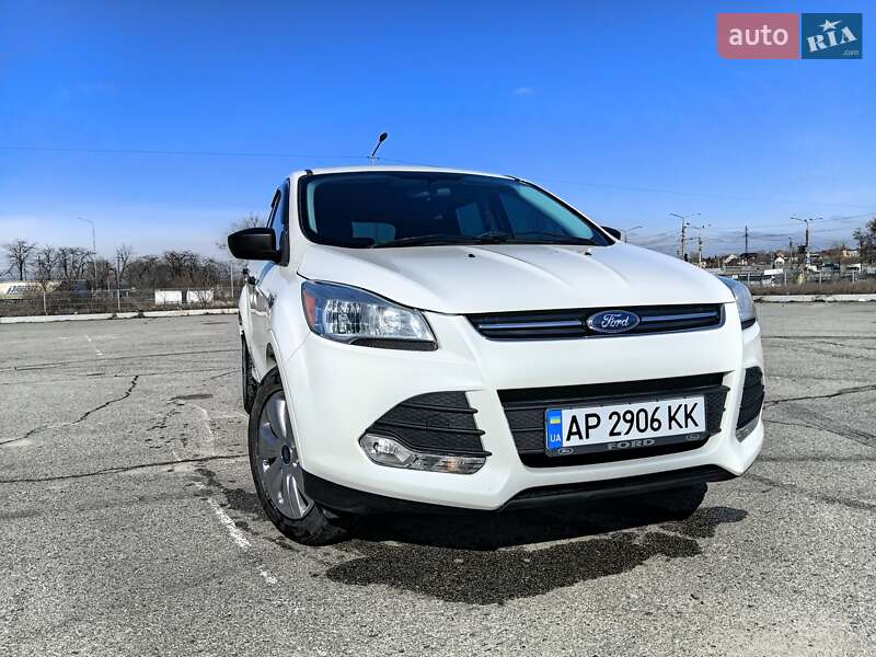 Внедорожник / Кроссовер Ford Escape 2015 в Запорожье