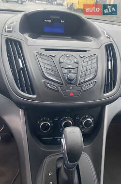 Внедорожник / Кроссовер Ford Escape 2015 в Жмеринке