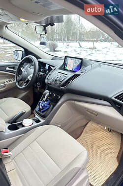 Внедорожник / Кроссовер Ford Escape 2014 в Ровно