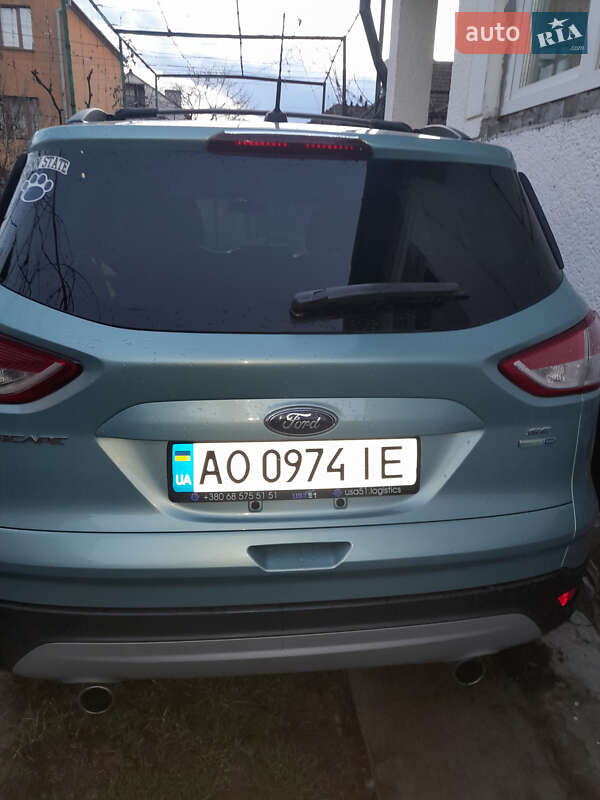 Внедорожник / Кроссовер Ford Escape 2012 в Ужгороде