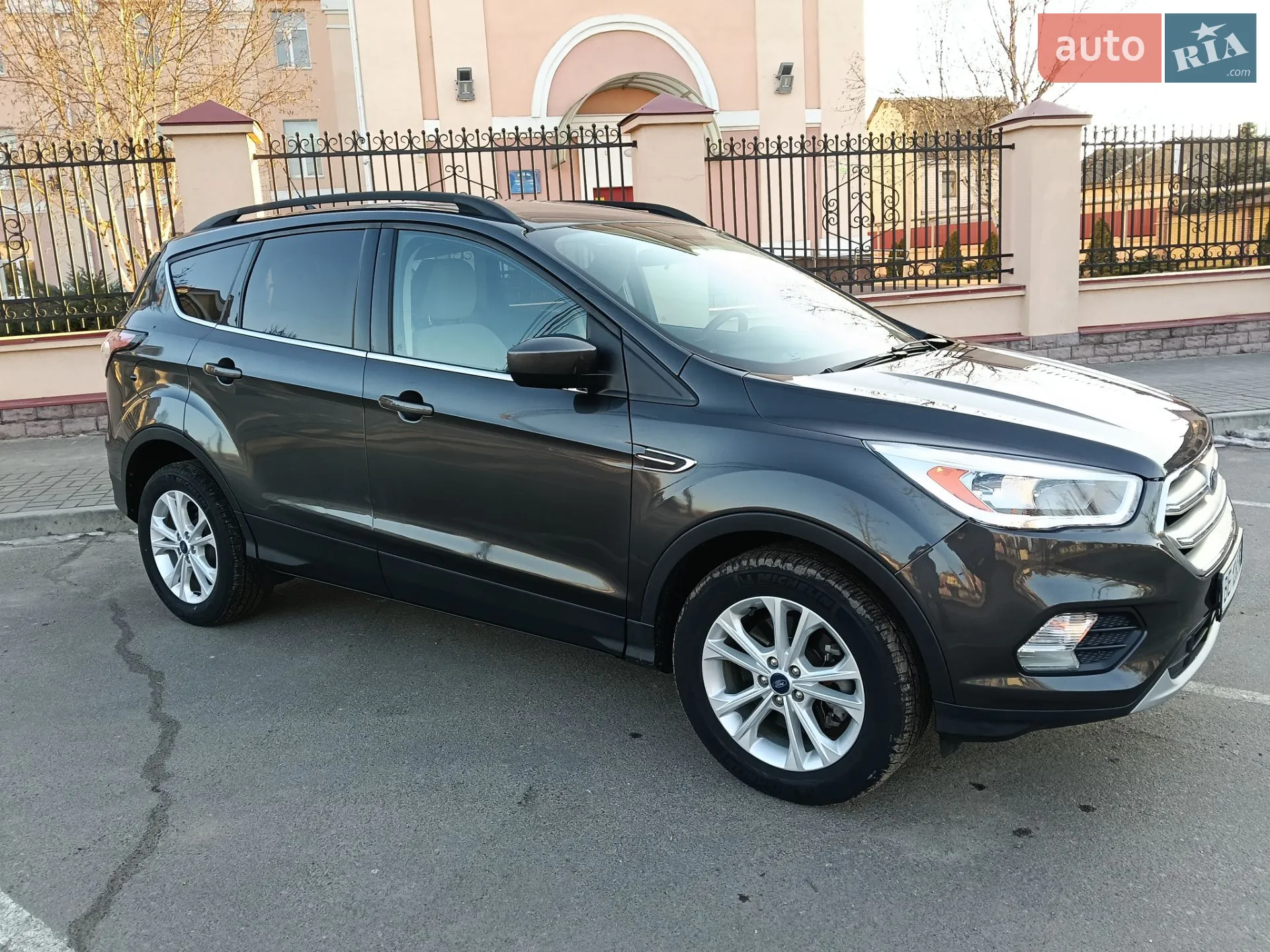 2018 Ford Escape - фото 1