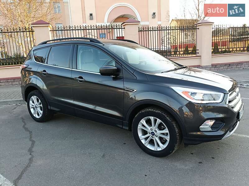 Позашляховик / Кросовер Ford Escape 2018 в Миколаєві