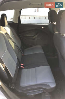 Внедорожник / Кроссовер Ford Escape 2014 в Ровно