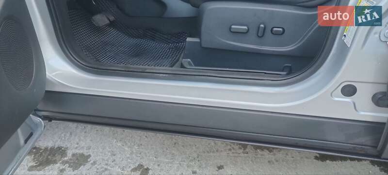 Внедорожник / Кроссовер Ford Escape 2015 в Гореничах фото 7 Внедорожник / Кроссовер Ford Escape 2015 в Гореничах