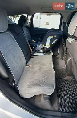Внедорожник / Кроссовер Ford Escape 2014 в Ивано-Франковске