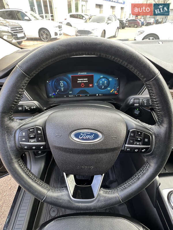 Внедорожник / Кроссовер Ford Escape 2020 в Одессе