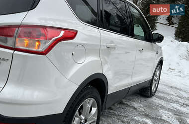 Внедорожник / Кроссовер Ford Escape 2016 в Трускавце