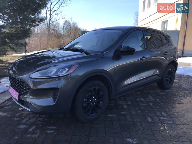 Внедорожник / Кроссовер Ford Escape 2020 в Сокале