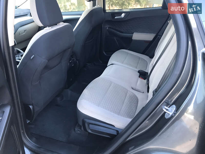 Внедорожник / Кроссовер Ford Escape 2020 в Сокале