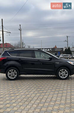 Внедорожник / Кроссовер Ford Escape 2019 в Одессе
