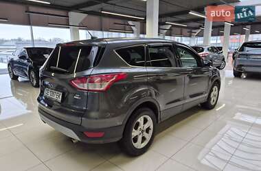 Внедорожник / Кроссовер Ford Escape 2015 в Хмельницком