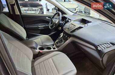 Внедорожник / Кроссовер Ford Escape 2015 в Хмельницком