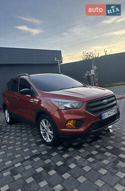 Внедорожник / Кроссовер Ford Escape 2019 в Полтаве