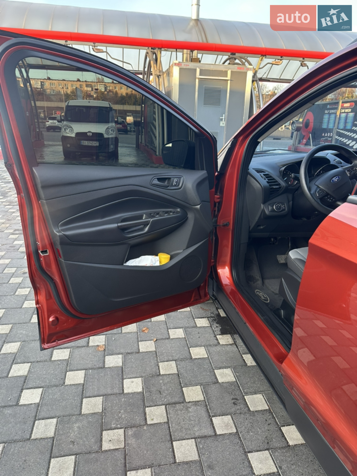 2019 Ford Escape - мініатюра 18