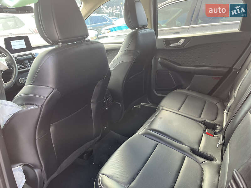 Внедорожник / Кроссовер Ford Escape 2020 в Львове