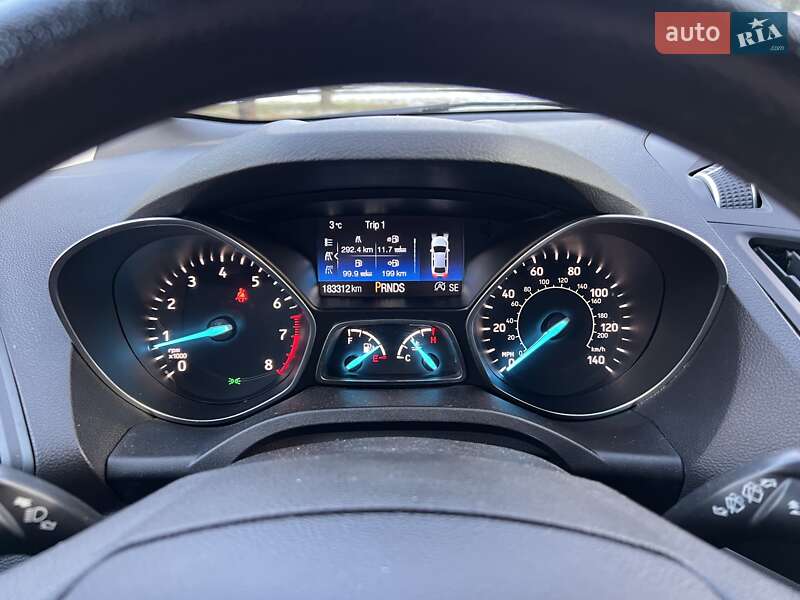 Внедорожник / Кроссовер Ford Escape 2018 в Ровно