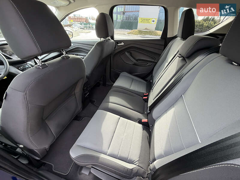 Внедорожник / Кроссовер Ford Escape 2014 в Киеве