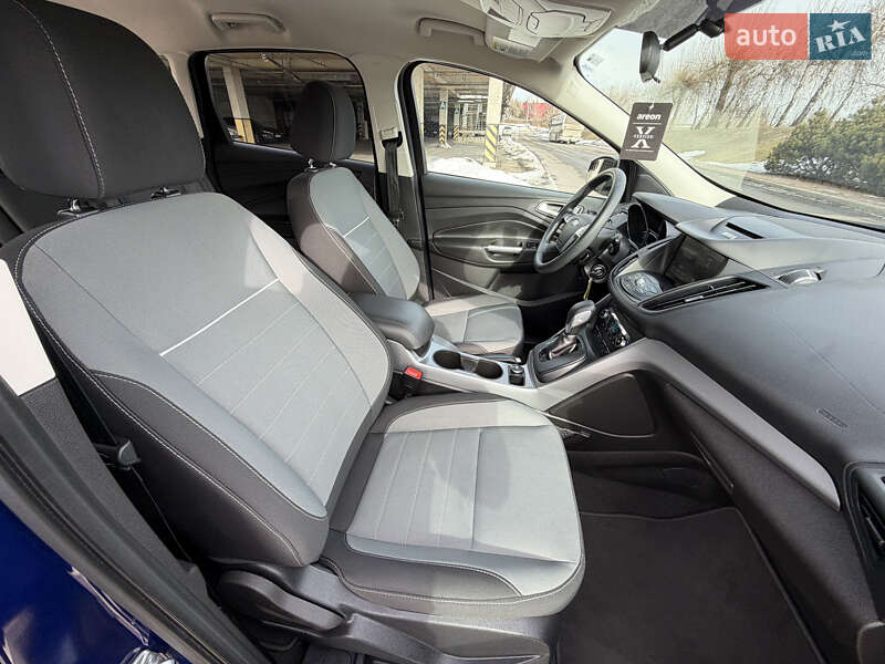 Внедорожник / Кроссовер Ford Escape 2014 в Киеве