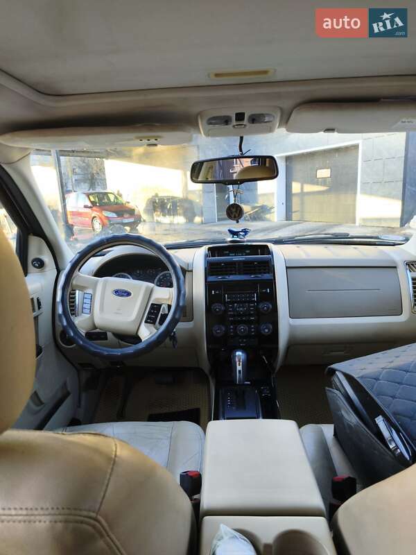 Позашляховик / Кросовер Ford Escape 2011 в Броварах