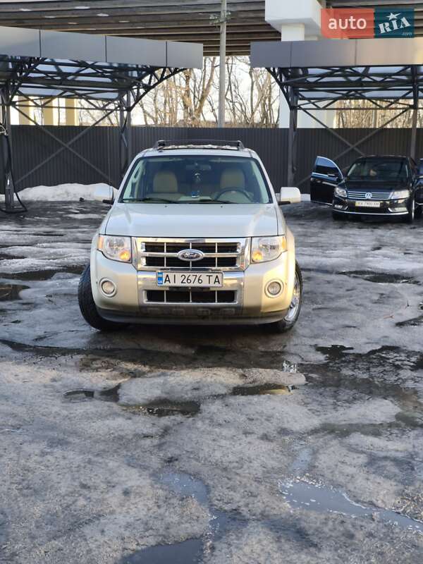 Позашляховик / Кросовер Ford Escape 2011 в Броварах