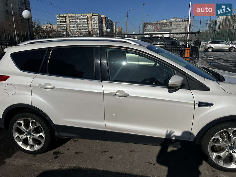 Внедорожник / Кроссовер Ford Escape 2013 в Киеве