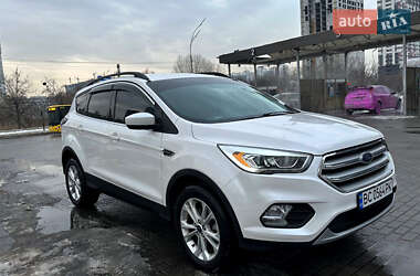 Внедорожник / Кроссовер Ford Escape 2018 в Киеве