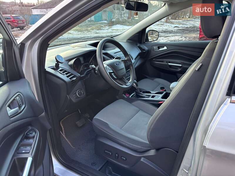 Внедорожник / Кроссовер Ford Escape 2018 в Александрие фото 6 Внедорожник / Кроссовер Ford Escape 2018 в Александрие