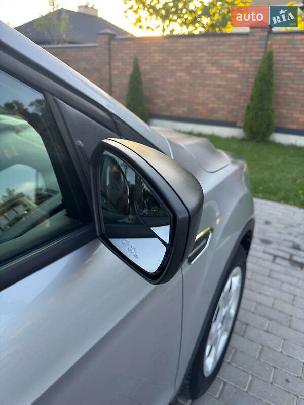 Внедорожник / Кроссовер Ford Escape 2016 в Виннице