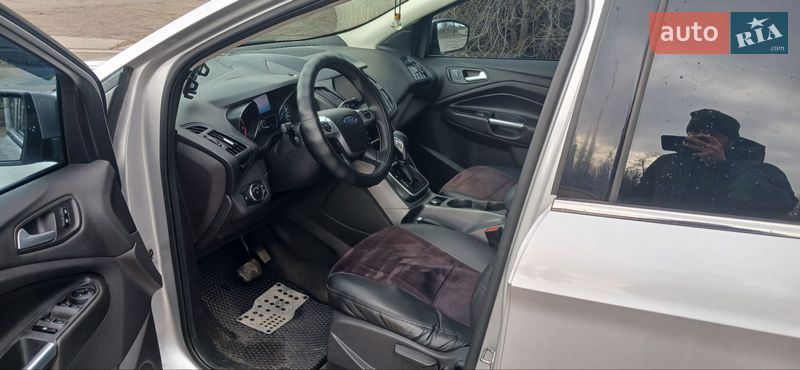 Внедорожник / Кроссовер Ford Escape 2012 в Кривом Роге фото 2 Внедорожник / Кроссовер Ford Escape 2012 в Кривом Роге